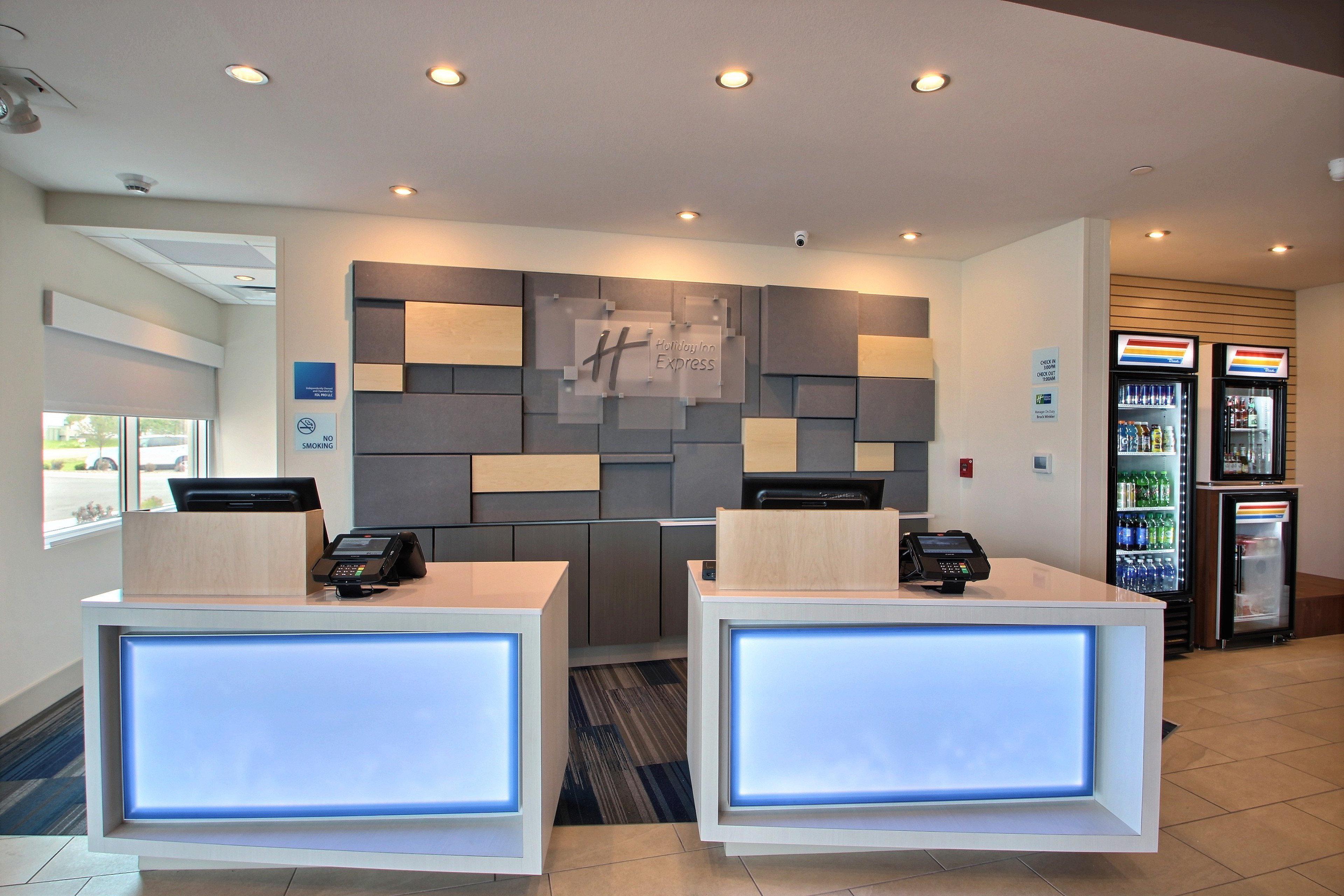 Holiday Inn Express & Suites Fond Du Lac By Ihg Buitenkant foto